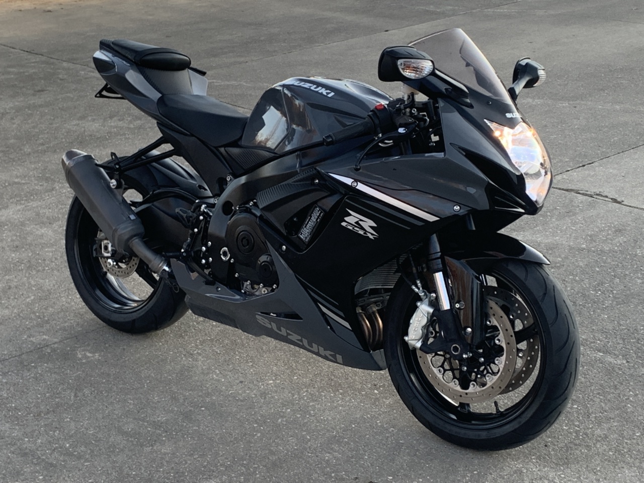 2025 Suzuki GSX-R600